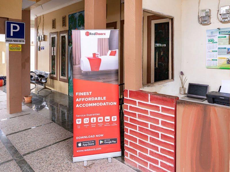 Reddoorz Syariah Near Jalan A Yani Km 8 Citraland Hotell Banjarmasin  Eksteriør bilde