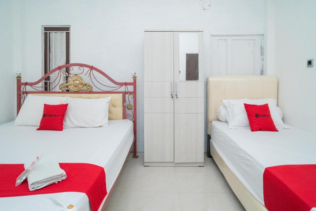 Reddoorz Syariah Near Jalan A Yani Km 8 Citraland Hotell Banjarmasin  Eksteriør bilde